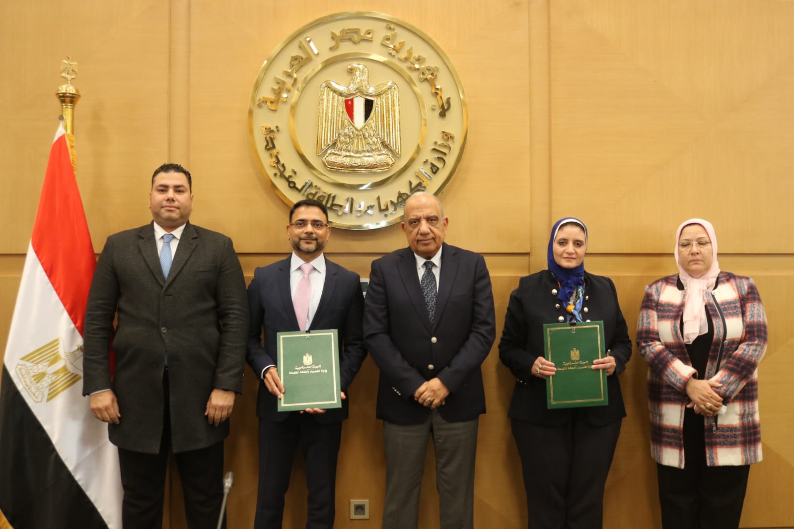 «إيميا باور» توقع اتفاقية لإنشاء محطتي بطاريات تخزين طاقة بقدرة 1500 ميجاوات